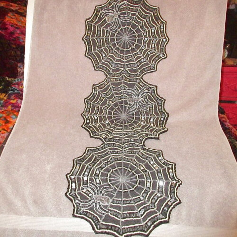 Pier 1 Beaded Table Runner 36" Sequins Spiders Halloween Party Centerpiece Decor
